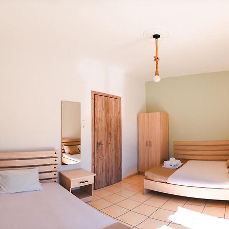 Μpasias Apartments Paralía Dış mekan fotoğraf