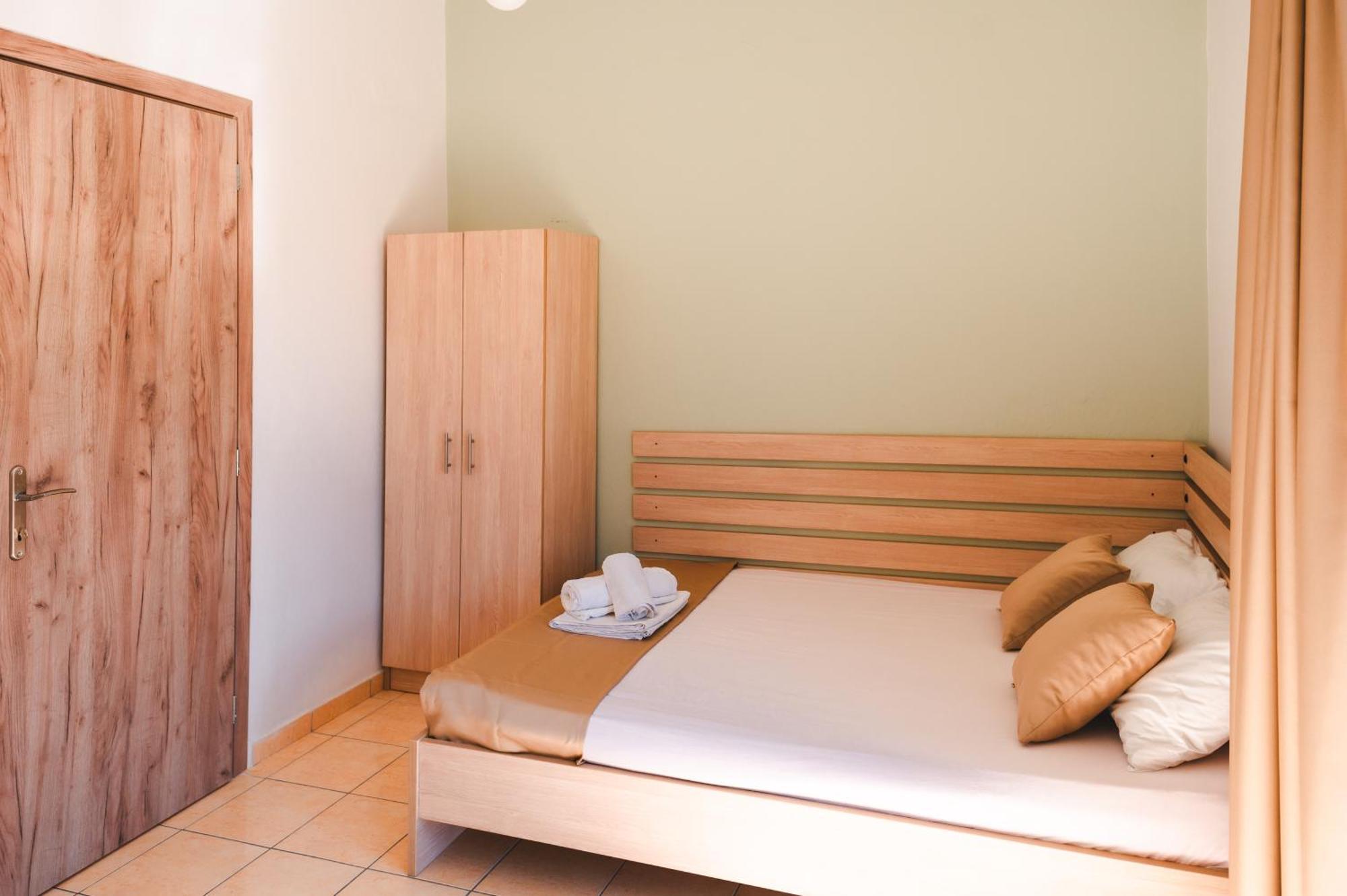 Μpasias Apartments Paralía Dış mekan fotoğraf